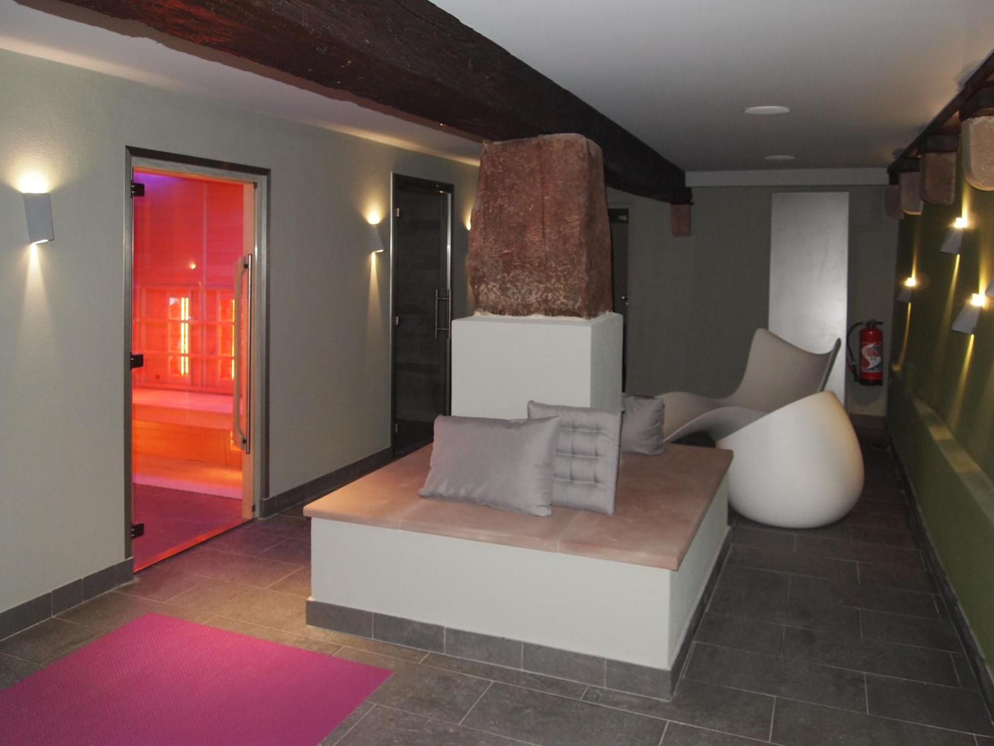 Logis Hotel Restaurant Au Cerf D'Or Strasbourg Exterior photo