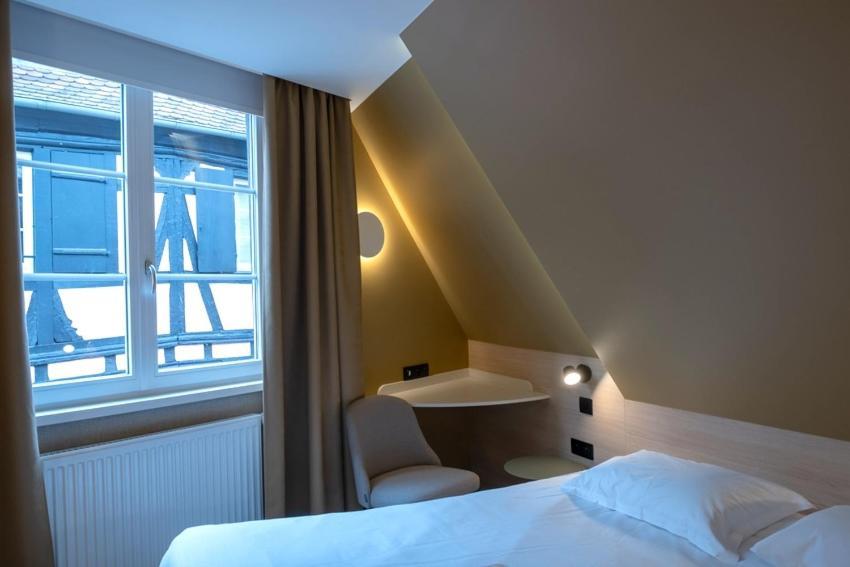 Logis Hotel Restaurant Au Cerf D'Or Strasbourg Exterior photo