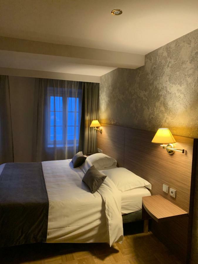 Logis Hotel Restaurant Au Cerf D'Or Strasbourg Exterior photo